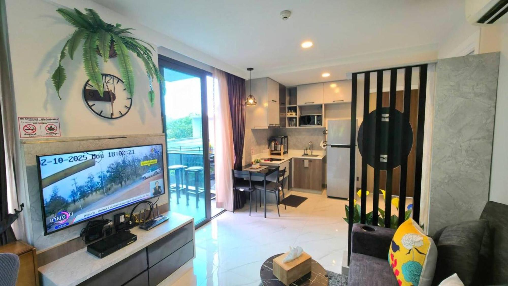 Room In Apartment - A301- Forest View Corner Unit 1Br-1Bath Ao Nang Екстериор снимка